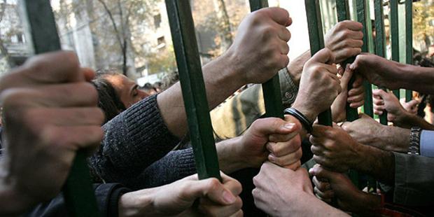 Students stopped from entering the University of Tehran during demonstrations in 2006. 